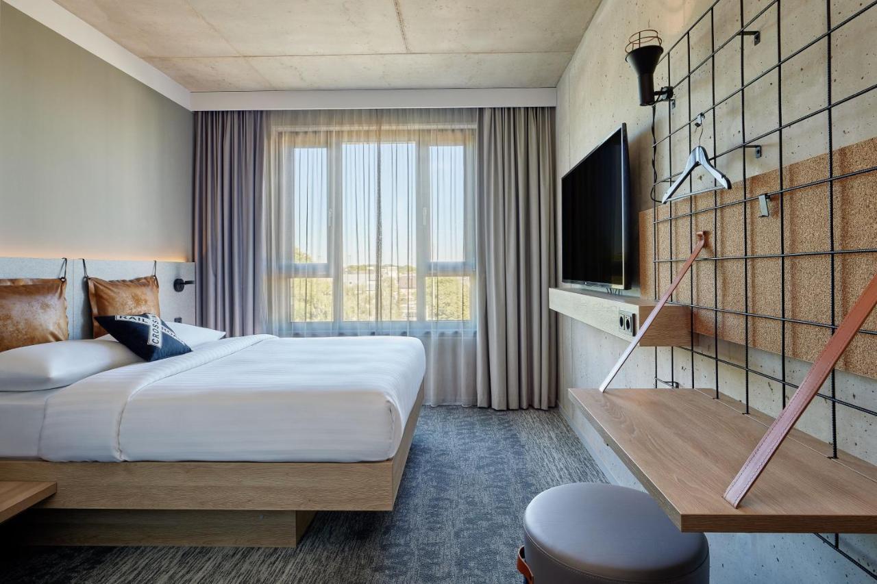 Moxy Cologne Muelheim Hotel Exterior photo